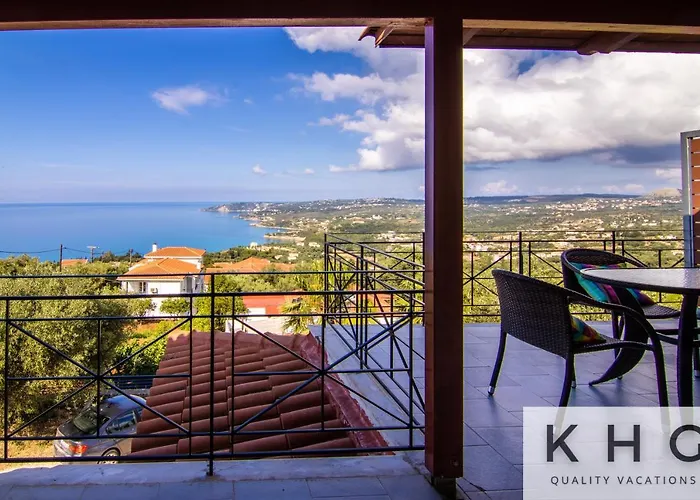 公寓 Dennis Grand View In Village! Wide Angle Views! *