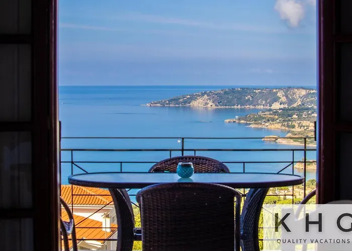 Dennis Grand View In Village! Wide Angle Views! 公寓 Vlachata